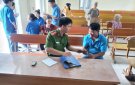 Thị trấn Lam Sơn thực hiện đợt cao điểm kích hoạt tài khoản định danh điện tử cho công dân trên địa bàn 