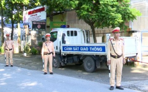 CÔNG AN HUYỆN THỌ XUÂN XỬ LÝ HƠN 2.200 TRƯỜNG HỢP VI PHẠM TRẬT TỰ ATGT