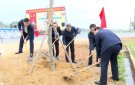 HUYỆN THỌ XUÂN: LỄ PHÁT ĐỘNG "TẾT TRỒNG CÂY ĐỜI ĐỜI NHỚ ƠN BÁC HỒ" VÀ TRỒNG CÂY, TRỒNG RỪNG XUÂN GIÁP THÌN 2024